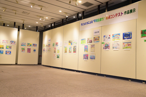 写真：作品展の会場の様子